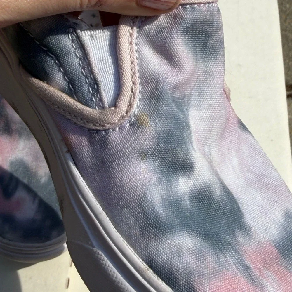 Vans Kids Cloud Wash ComfyCush Slip-On‎ Shoes in Tie-Dye